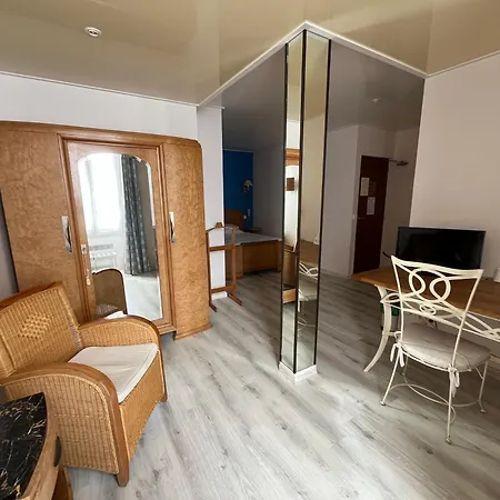 Logis & Restaurant - Le Bretagne