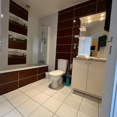 Logis & Restaurant - Le Bretagne 2* Sillé-le-Guillaume