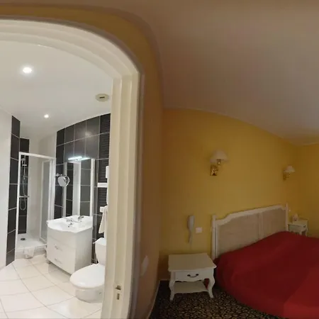 Hotel Logis & Restaurant - Le Bretagne