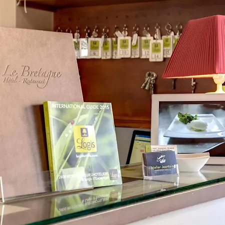 فندق Logis & Restaurant - Le Bretagne