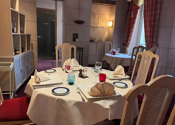 מלון Logis & Restaurant - Le Bretagne