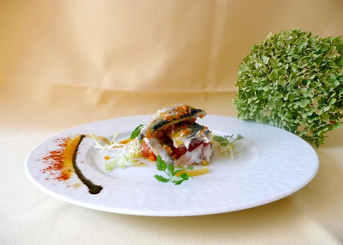 Logis & Restaurant - Le Bretagne מלון 2*